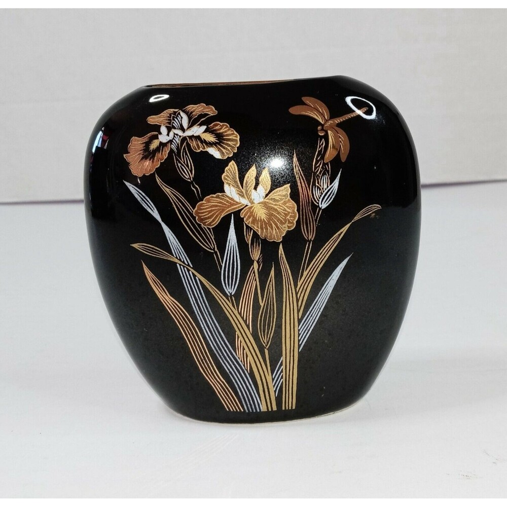 Exquisite Japan Black Vase with Gold Gilded Iris and Dragonfly
